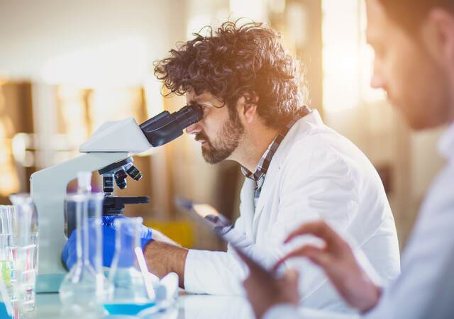 Scientist working in a laboratory