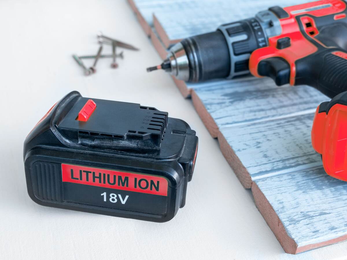 rechargeable power tools batteries for black